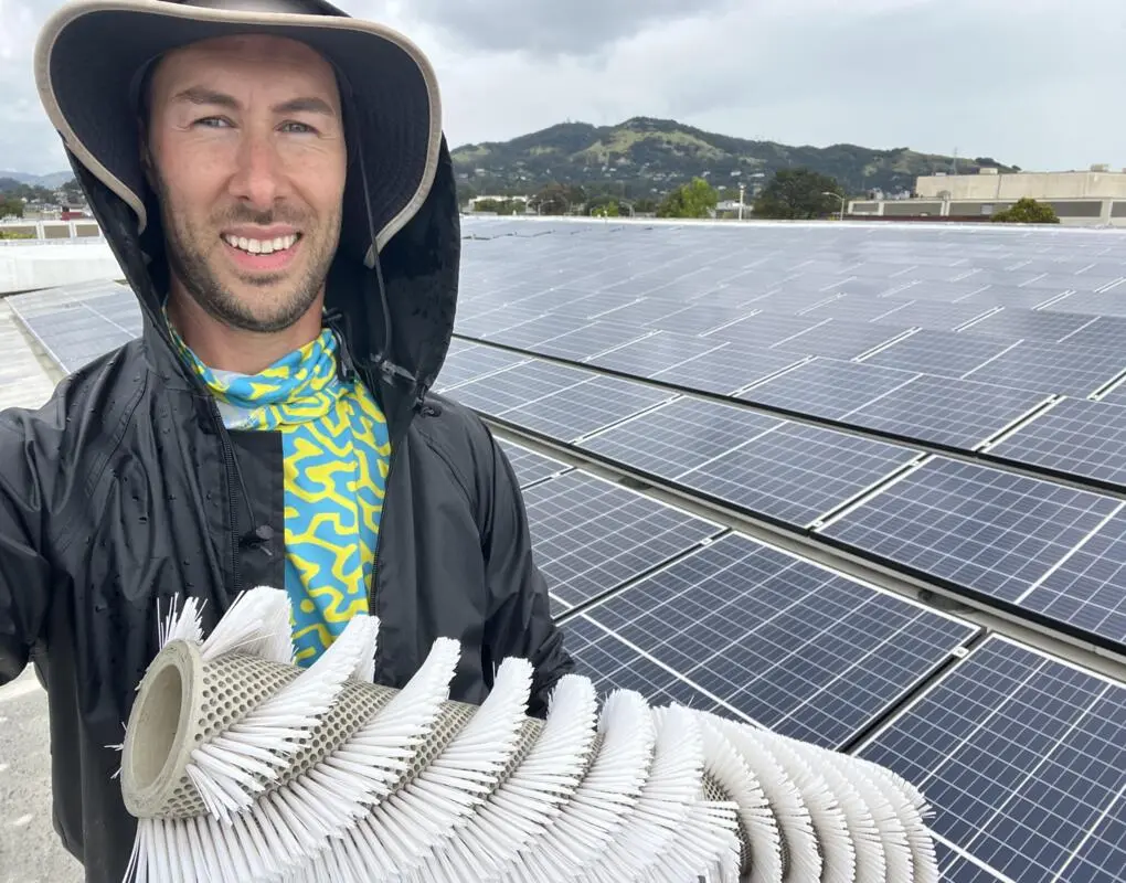solar-paenl-cleaning-california